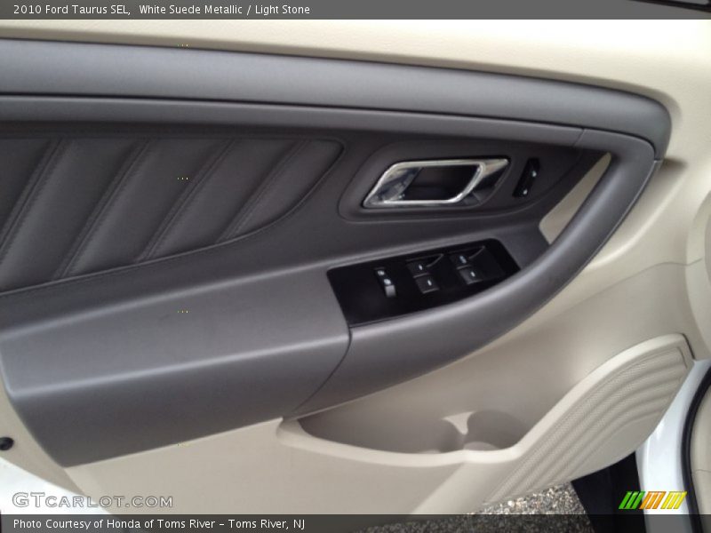 White Suede Metallic / Light Stone 2010 Ford Taurus SEL