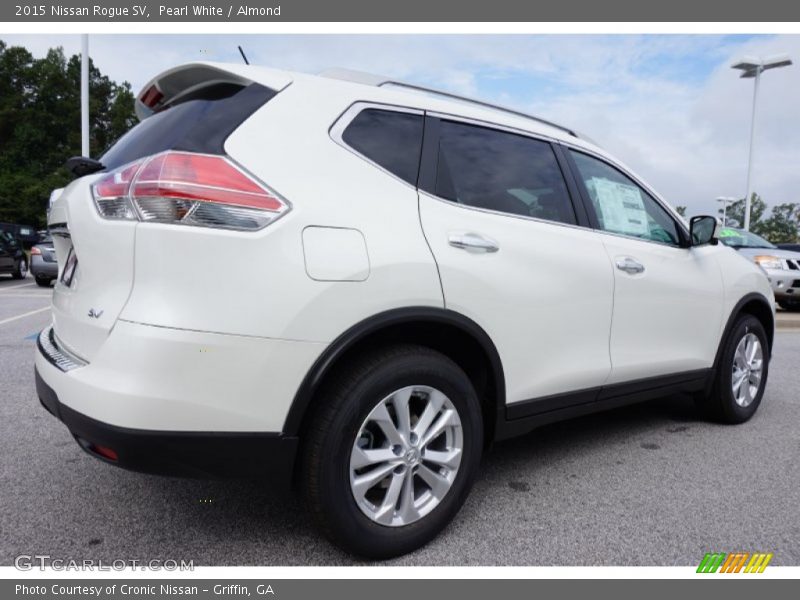 Pearl White / Almond 2015 Nissan Rogue SV