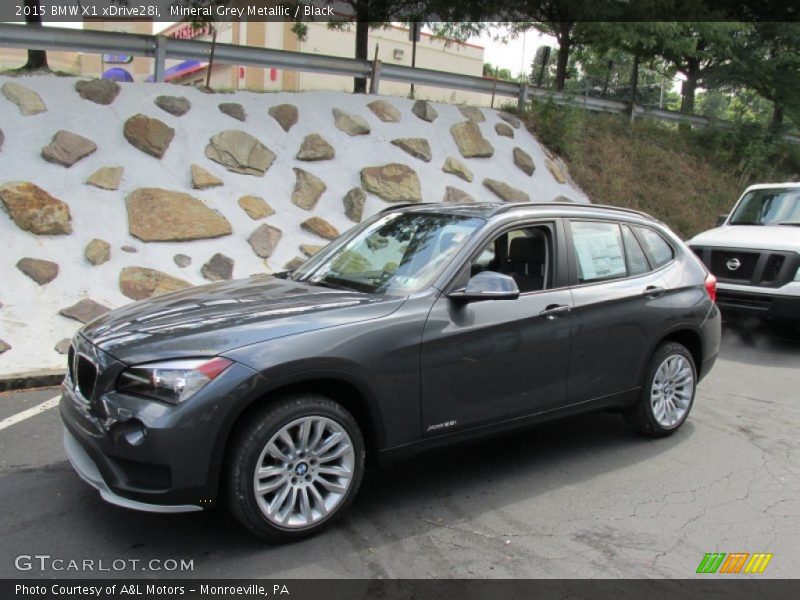 Mineral Grey Metallic / Black 2015 BMW X1 xDrive28i