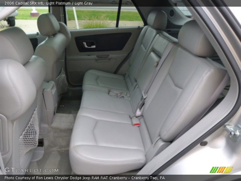 Light Platinum / Light Gray 2006 Cadillac SRX V8