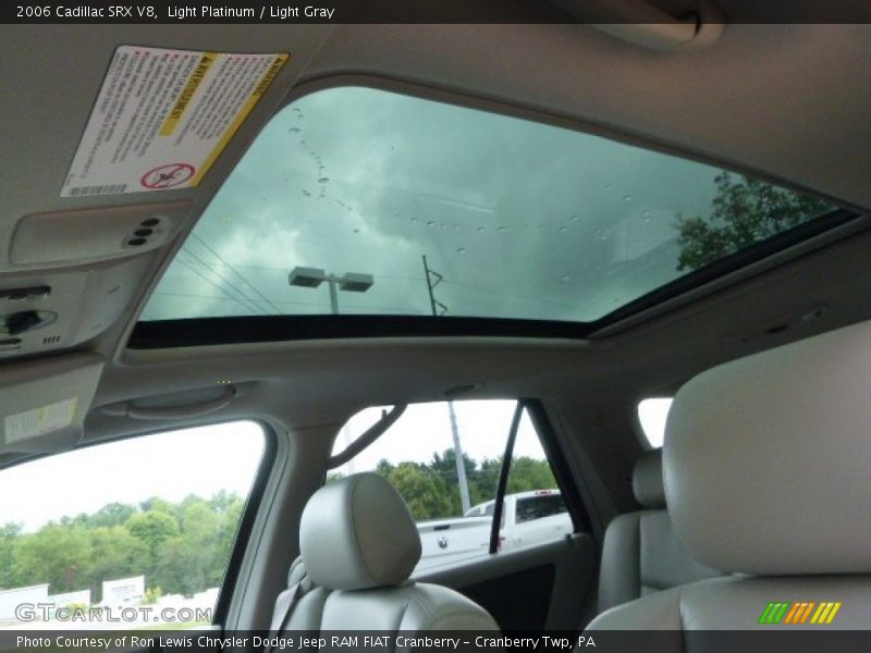 Light Platinum / Light Gray 2006 Cadillac SRX V8