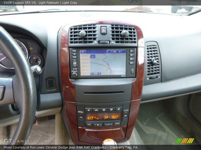Light Platinum / Light Gray 2006 Cadillac SRX V8