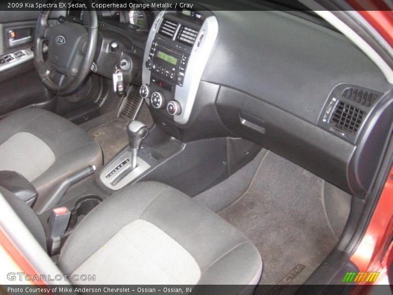  2009 Spectra EX Sedan Gray Interior