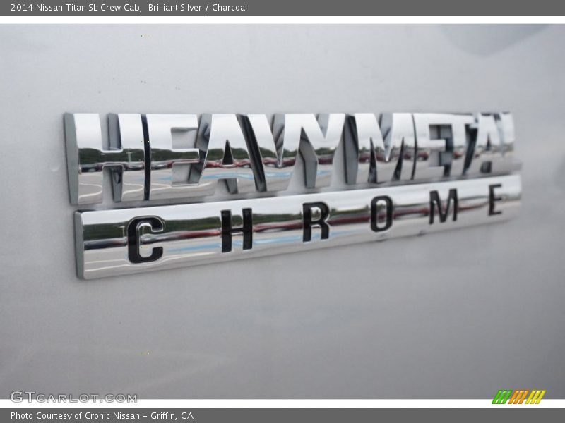 Brilliant Silver / Charcoal 2014 Nissan Titan SL Crew Cab