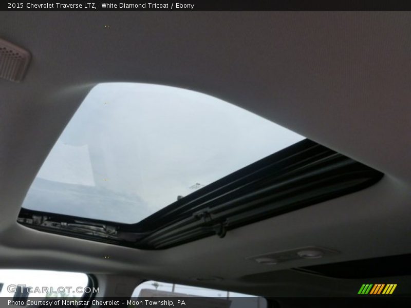 White Diamond Tricoat / Ebony 2015 Chevrolet Traverse LTZ