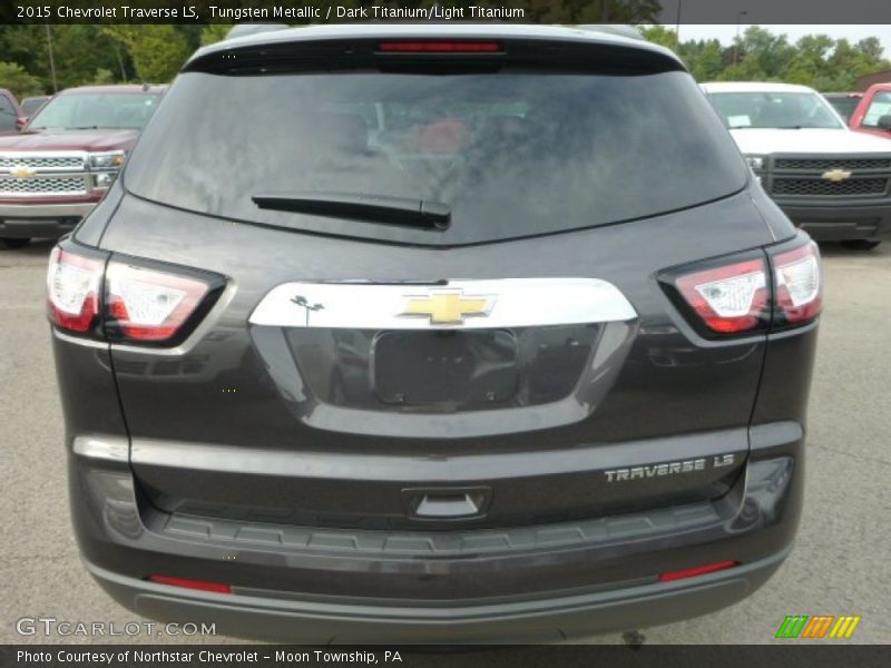 Tungsten Metallic / Dark Titanium/Light Titanium 2015 Chevrolet Traverse LS