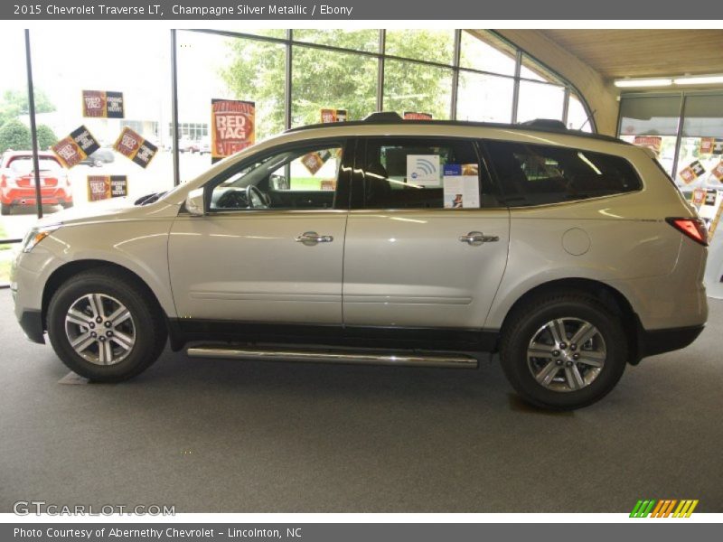 Champagne Silver Metallic / Ebony 2015 Chevrolet Traverse LT