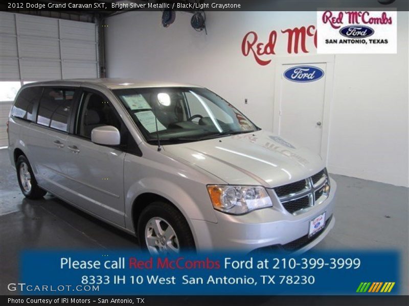 Bright Silver Metallic / Black/Light Graystone 2012 Dodge Grand Caravan SXT