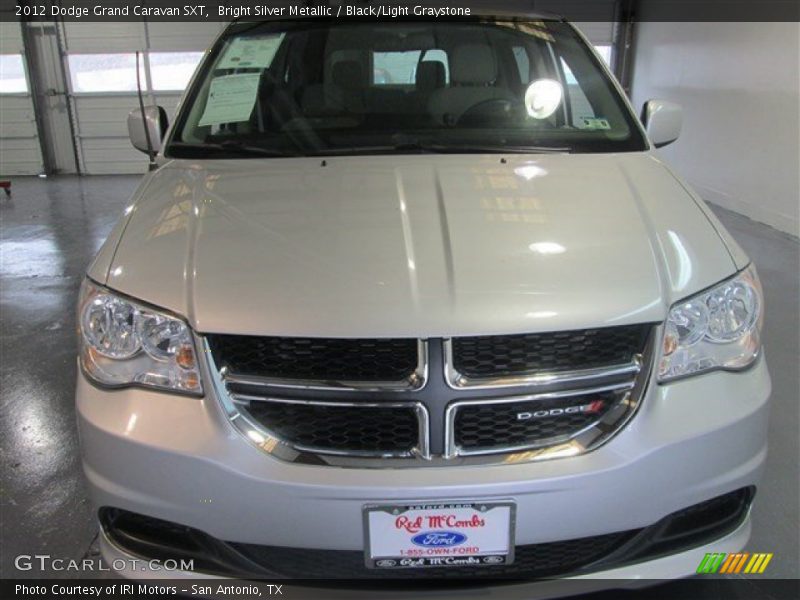 Bright Silver Metallic / Black/Light Graystone 2012 Dodge Grand Caravan SXT