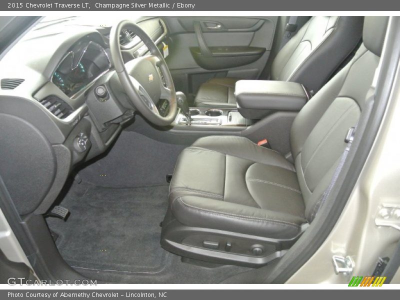 Champagne Silver Metallic / Ebony 2015 Chevrolet Traverse LT