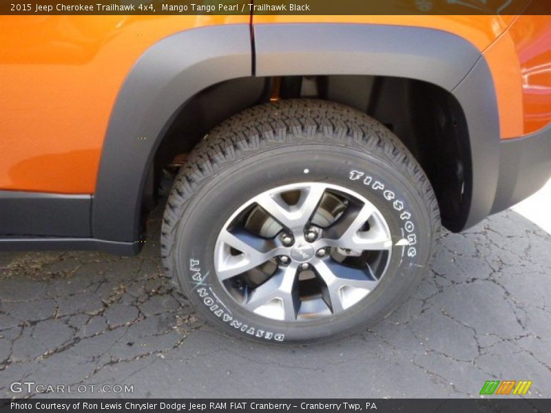  2015 Cherokee Trailhawk 4x4 Wheel