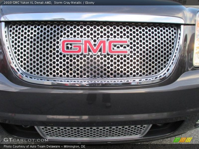 Storm Gray Metallic / Ebony 2010 GMC Yukon XL Denali AWD