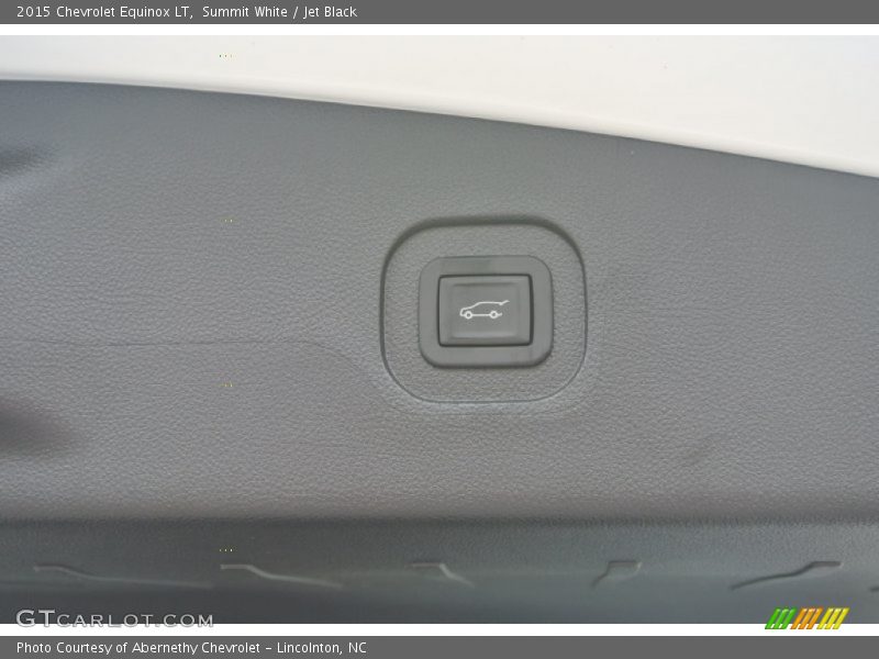 Summit White / Jet Black 2015 Chevrolet Equinox LT