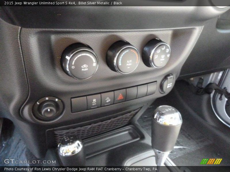 Billet Silver Metallic / Black 2015 Jeep Wrangler Unlimited Sport S 4x4