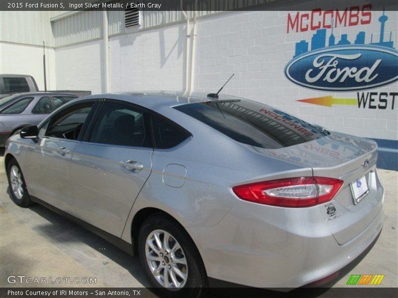 Ingot Silver Metallic / Earth Gray 2015 Ford Fusion S