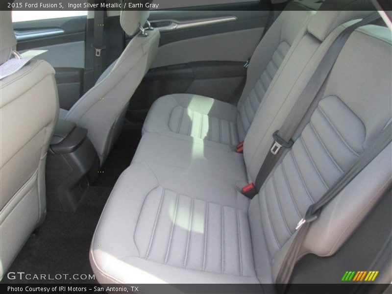 Ingot Silver Metallic / Earth Gray 2015 Ford Fusion S