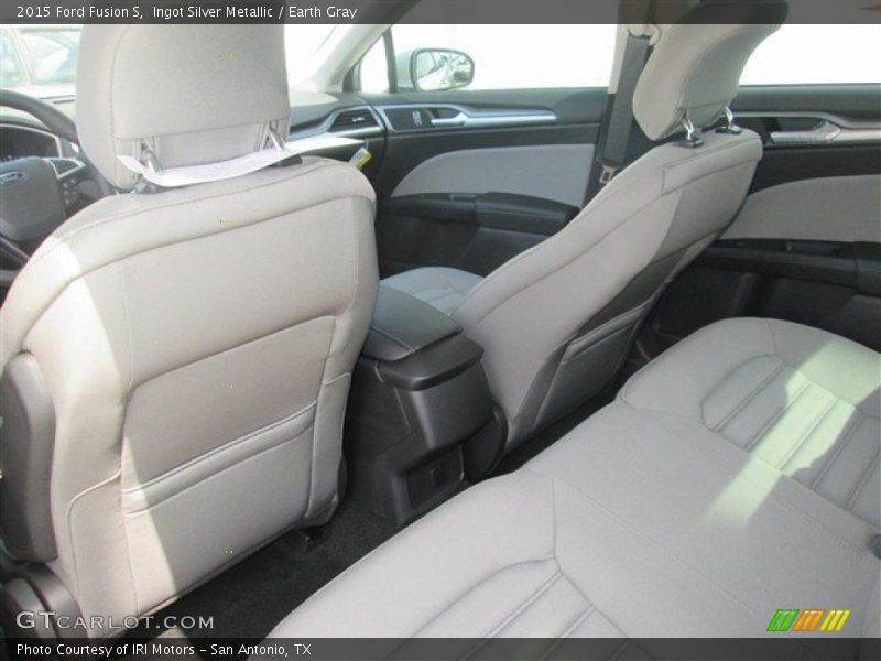 Ingot Silver Metallic / Earth Gray 2015 Ford Fusion S