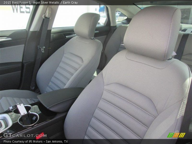 Ingot Silver Metallic / Earth Gray 2015 Ford Fusion S