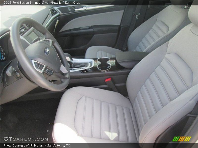 Ingot Silver Metallic / Earth Gray 2015 Ford Fusion S
