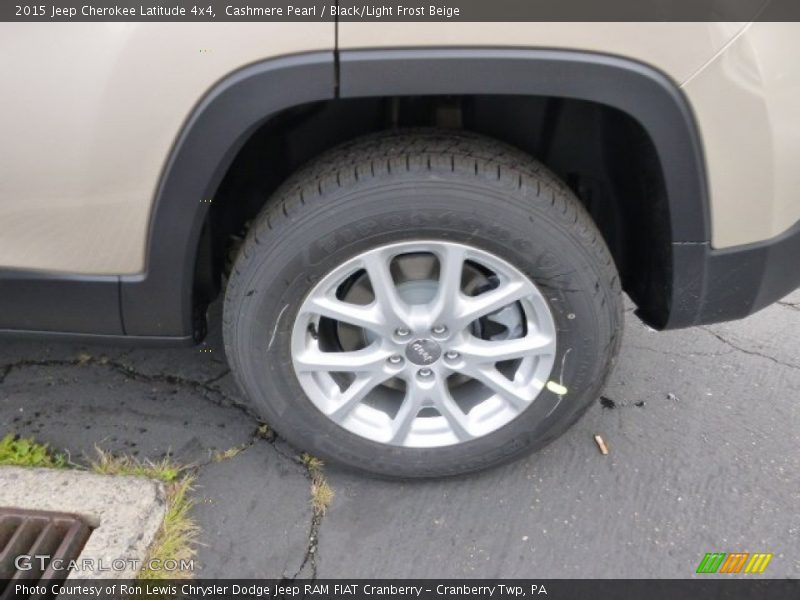 Cashmere Pearl / Black/Light Frost Beige 2015 Jeep Cherokee Latitude 4x4