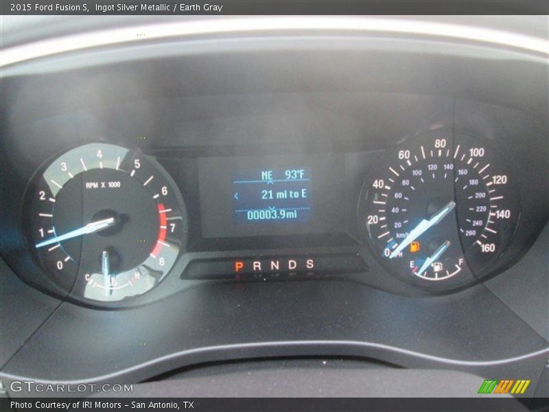 Ingot Silver Metallic / Earth Gray 2015 Ford Fusion S