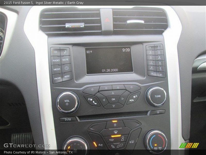 Ingot Silver Metallic / Earth Gray 2015 Ford Fusion S