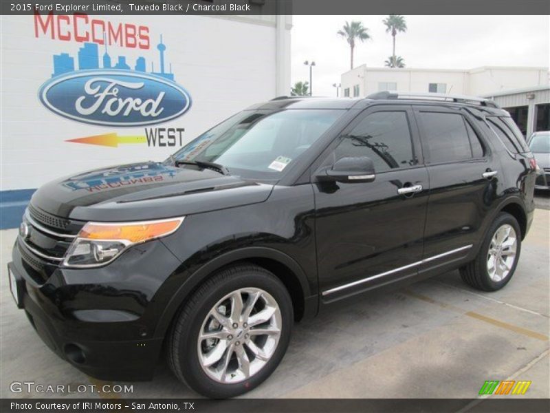 Tuxedo Black / Charcoal Black 2015 Ford Explorer Limited