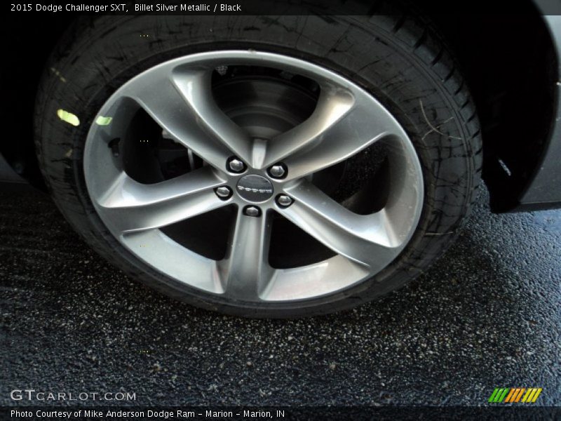 Billet Silver Metallic / Black 2015 Dodge Challenger SXT