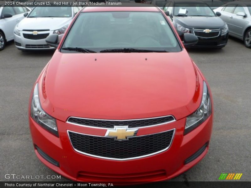 Red Hot / Jet Black/Medium Titanium 2014 Chevrolet Cruze LS
