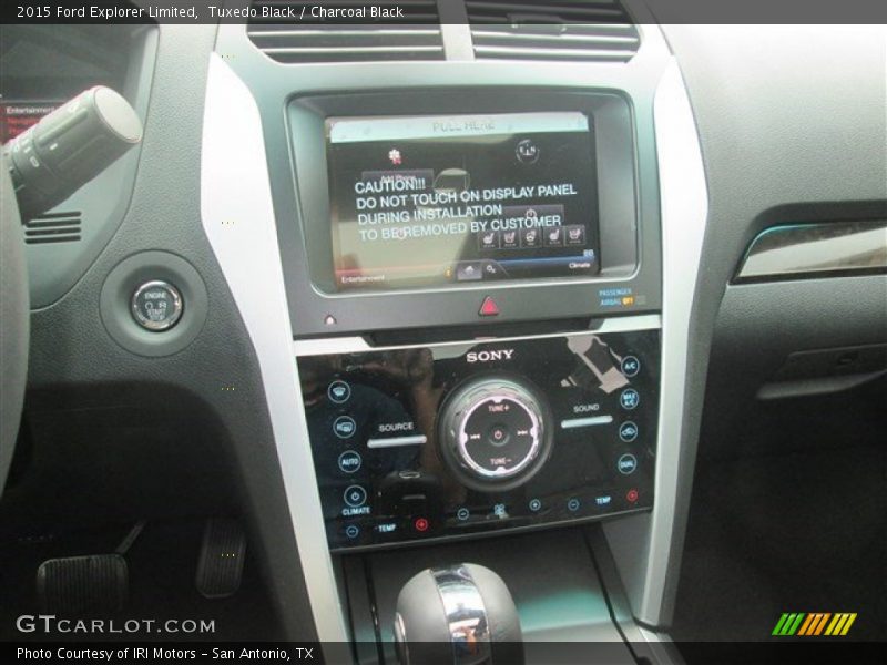 Tuxedo Black / Charcoal Black 2015 Ford Explorer Limited