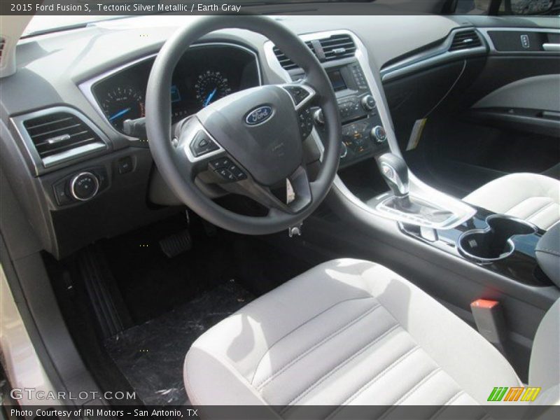 Tectonic Silver Metallic / Earth Gray 2015 Ford Fusion S