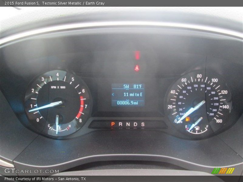 Tectonic Silver Metallic / Earth Gray 2015 Ford Fusion S