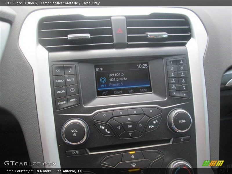 Tectonic Silver Metallic / Earth Gray 2015 Ford Fusion S