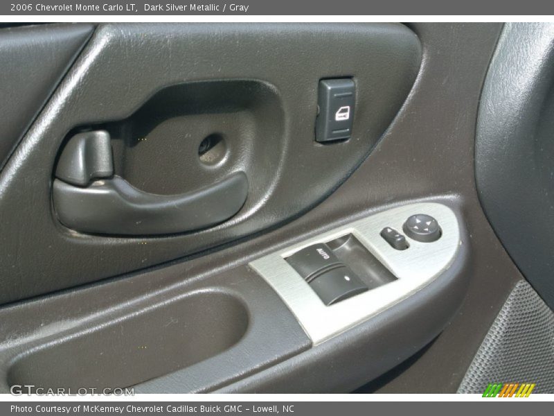 Dark Silver Metallic / Gray 2006 Chevrolet Monte Carlo LT