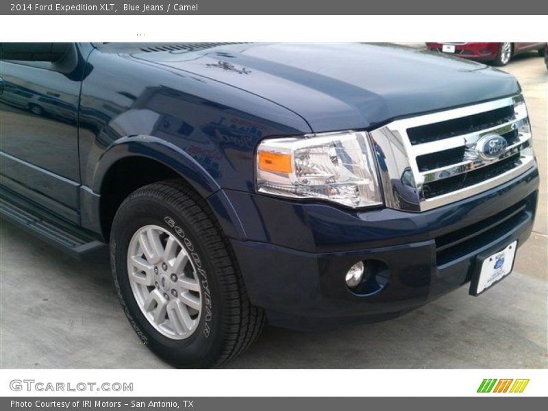 Blue Jeans / Camel 2014 Ford Expedition XLT