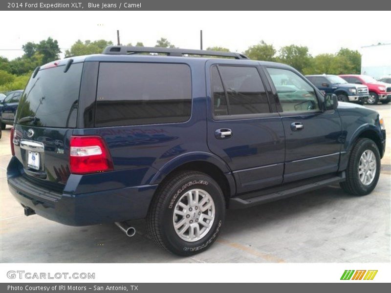 Blue Jeans / Camel 2014 Ford Expedition XLT