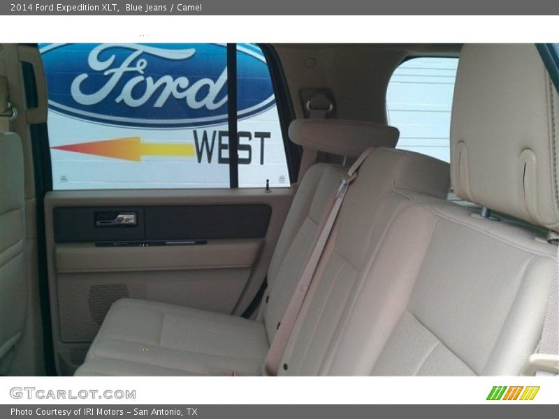Blue Jeans / Camel 2014 Ford Expedition XLT