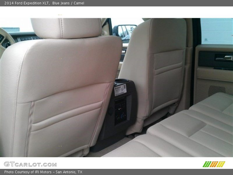 Blue Jeans / Camel 2014 Ford Expedition XLT