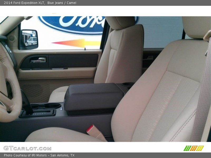 Blue Jeans / Camel 2014 Ford Expedition XLT