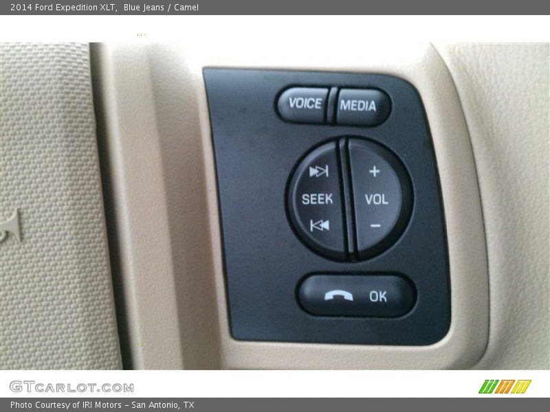 Blue Jeans / Camel 2014 Ford Expedition XLT