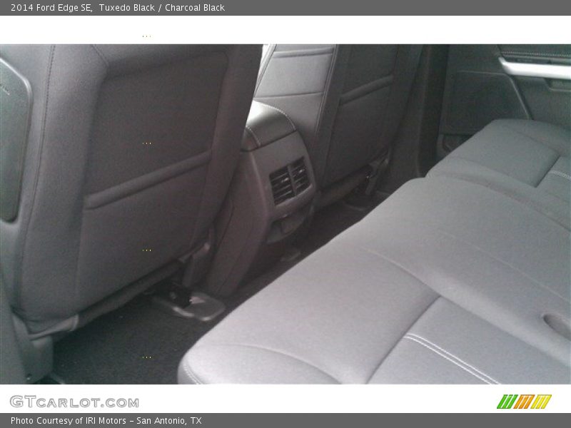 Tuxedo Black / Charcoal Black 2014 Ford Edge SE