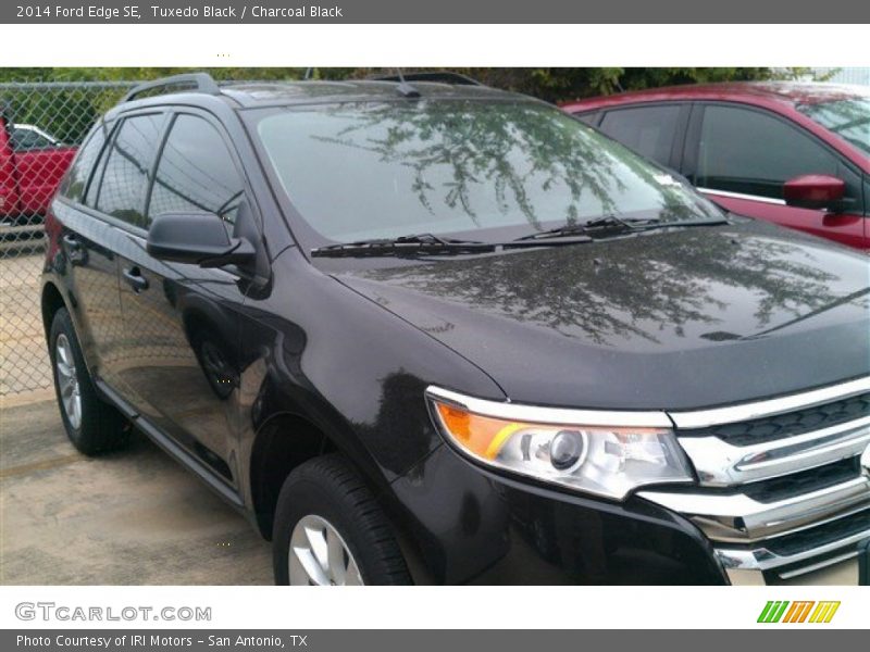 Tuxedo Black / Charcoal Black 2014 Ford Edge SE