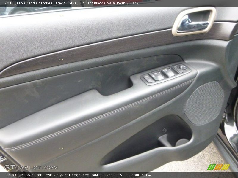Brilliant Black Crystal Pearl / Black 2015 Jeep Grand Cherokee Laredo E 4x4