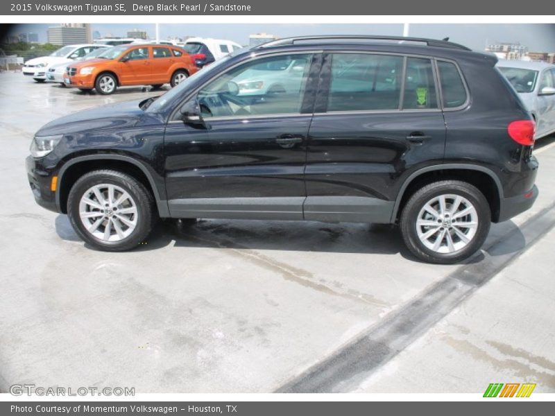 Deep Black Pearl / Sandstone 2015 Volkswagen Tiguan SE