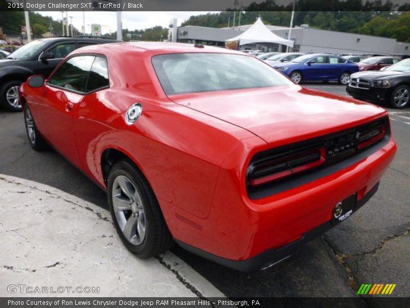 TorRed / Black 2015 Dodge Challenger SXT