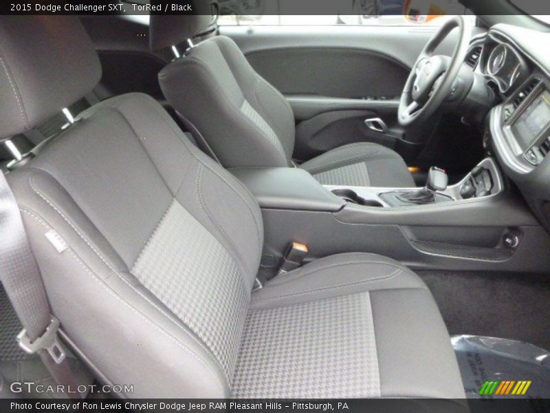 TorRed / Black 2015 Dodge Challenger SXT