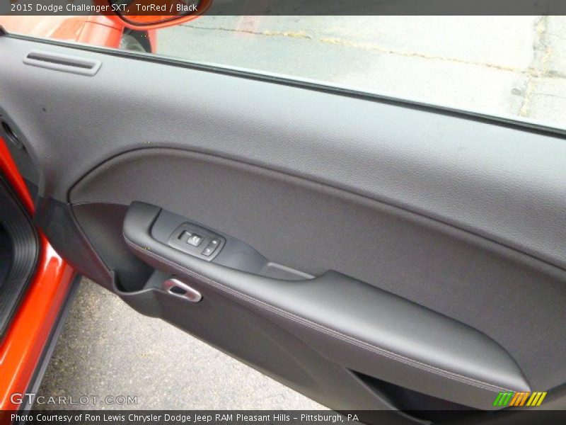 TorRed / Black 2015 Dodge Challenger SXT