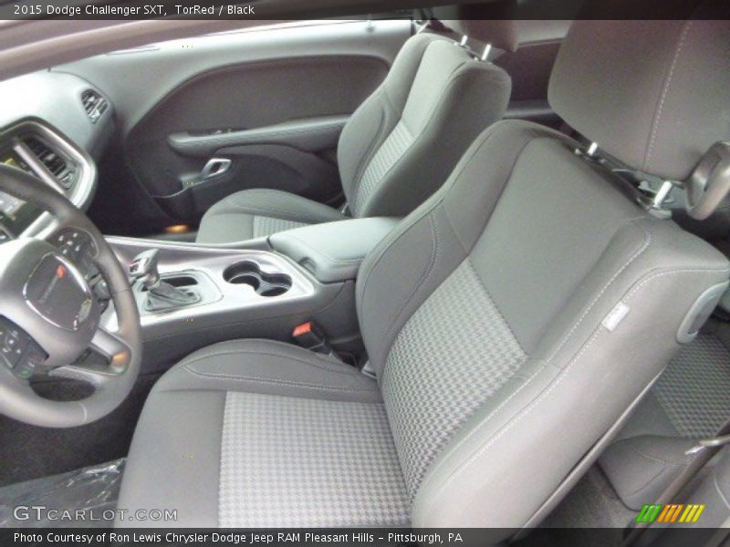 TorRed / Black 2015 Dodge Challenger SXT