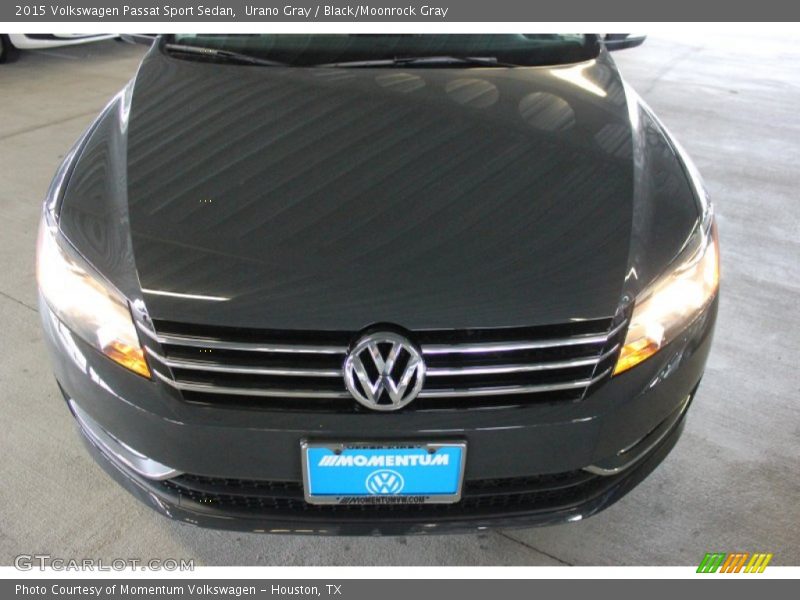 Urano Gray / Black/Moonrock Gray 2015 Volkswagen Passat Sport Sedan