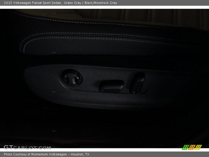 Urano Gray / Black/Moonrock Gray 2015 Volkswagen Passat Sport Sedan